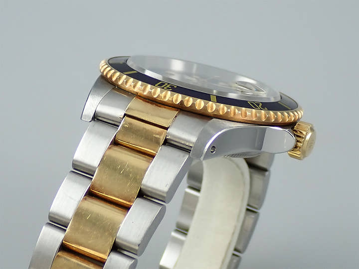 Rolex Submariner Date <Box and Others>