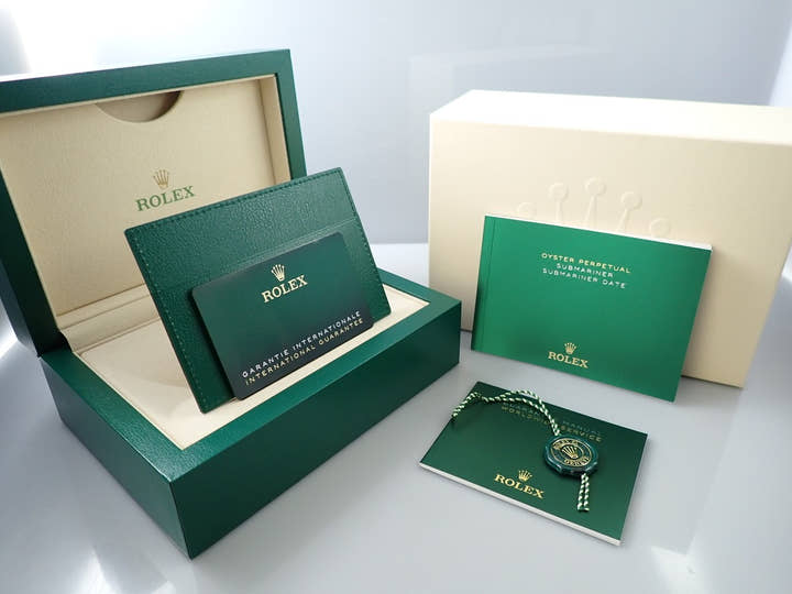 ロレックス サブマリーナー デイト Ref.126610LN ステンレススチール ブラック文字盤