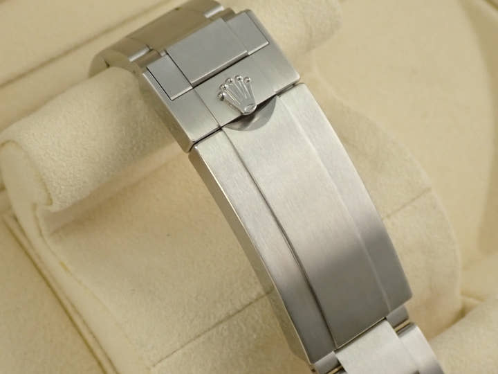 ロレックス サブマリーナー デイト Ref.116610LV ステンレススチール グリーン文字盤