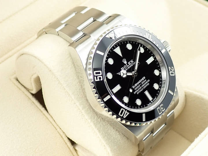 ロレックス サブマリーナー ノンデイト Ref.124060 ステンレススチール ブラック文字盤