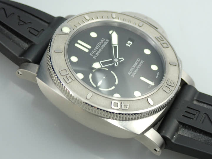 パネライ サブマーシブル マイク ホーン エディション 47mm Ref.PAM00984 ブラック文字盤 中古 X6181082