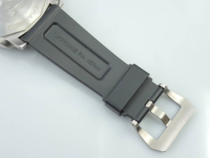 パネライ サブマーシブル マイク ホーン エディション 47mm Ref.PAM00984 ブラック文字盤 中古 X6181082