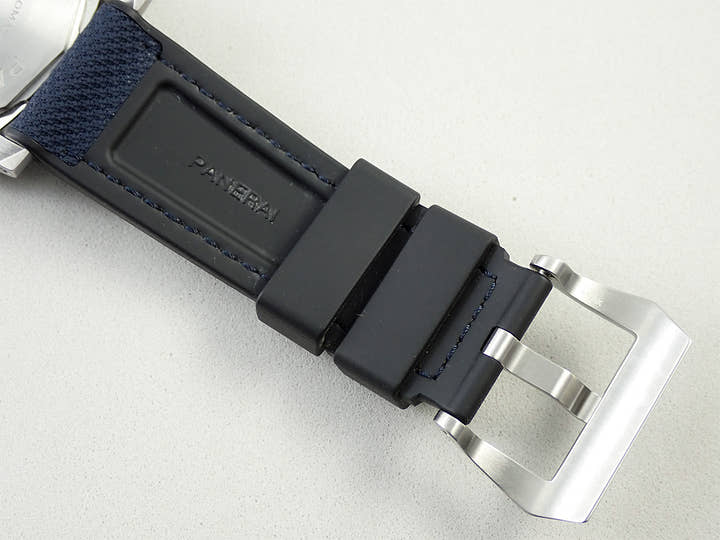 Panerai Submersible Quarantaquattro Luna Rossa Ref.PAM01391 Blue Dial Good Condition 5ASCWYLZ