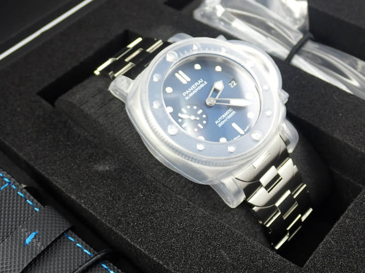 パネライ サブマーシブル Ref.PAM01068 ブルー文字盤 未使用 submersible-7