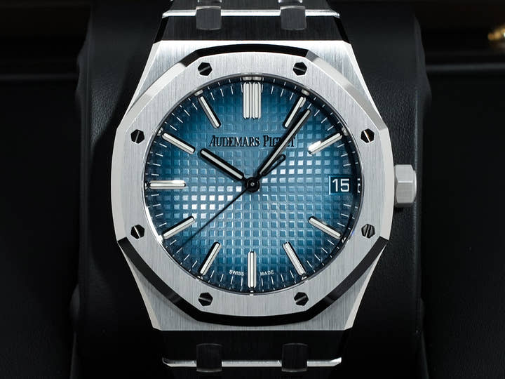 オーデマピゲ ロイヤルオーク Ref.15510BC.OO.1320BC.02 ホワイトゴールド スモークブルー文字盤