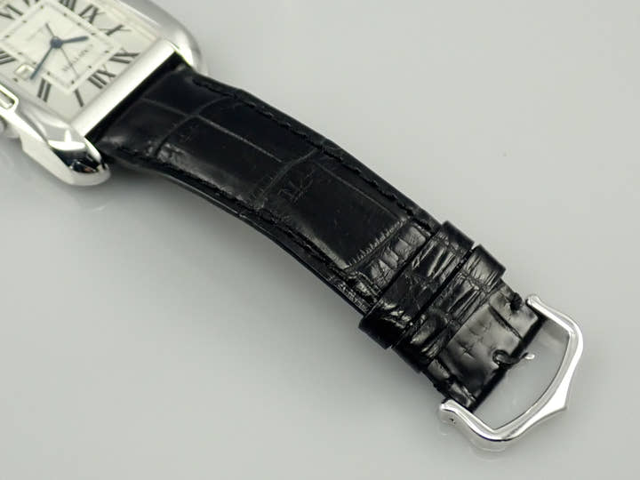 カルティエ タンク アングレーズ Ref.W5310031 シルバー文字盤 中古 AP656529