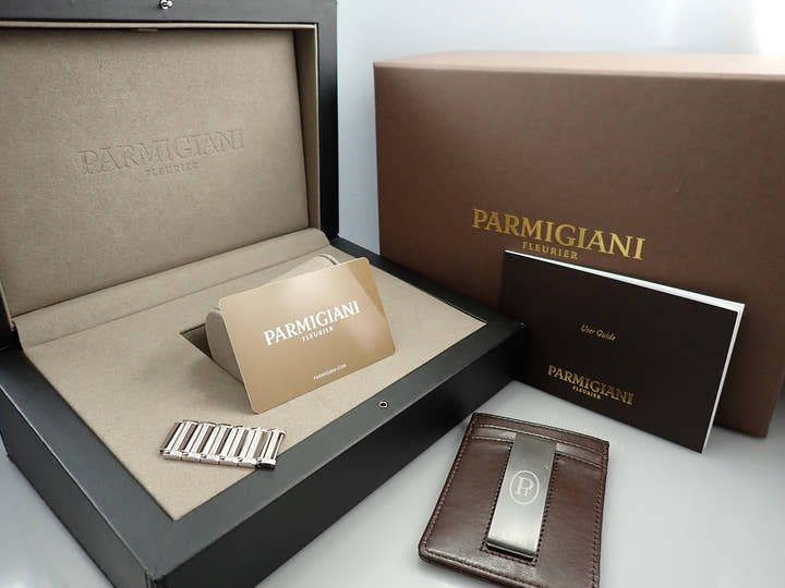 パルミジャーニフルリエ トンダ GT クロノグラフ Ref.PFC906-0000140-B00182 シルバー×ブラック文字盤 未使用 53231025