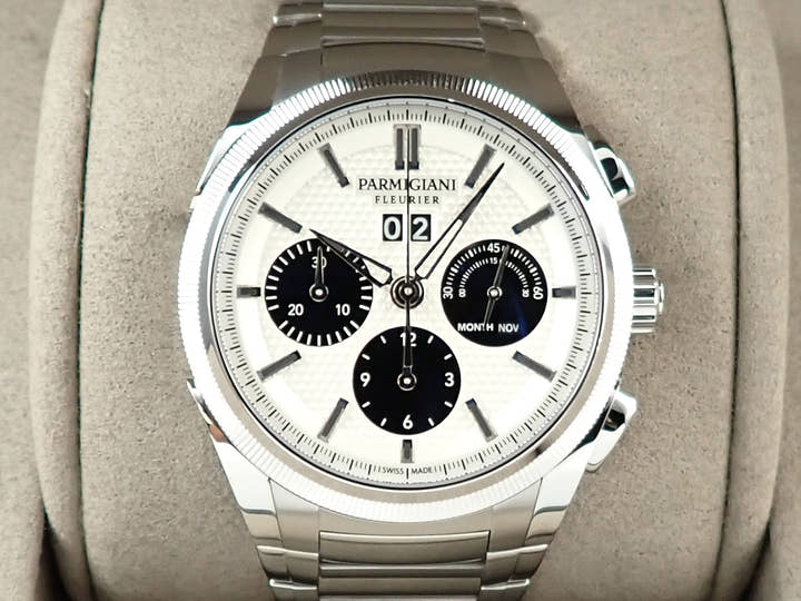 パルミジャーニフルリエ トンダ GT クロノグラフ Ref.PFC906-0000140-B00182 シルバー×ブラック文字盤 中古 1J3WFRFH