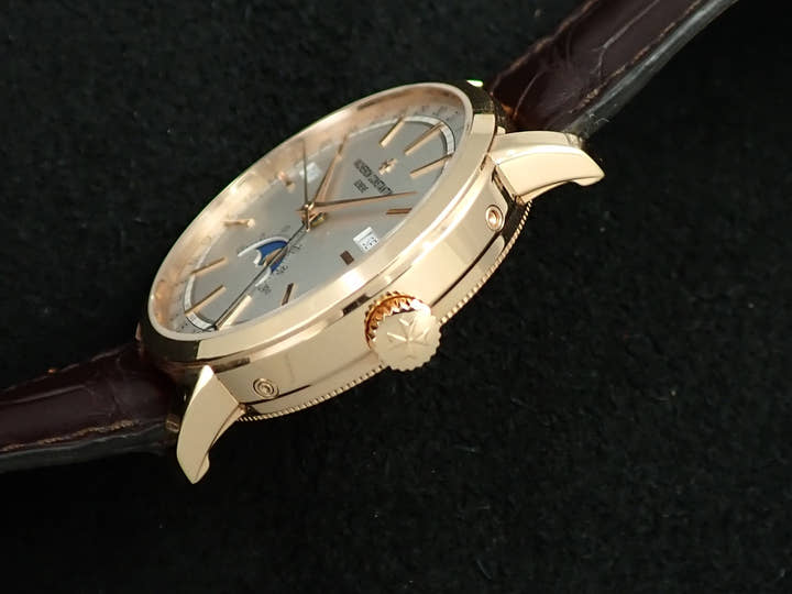 ヴァシュロンコンスタンタン トラディショナル コンプリートカレンダー Ref.4010T/000R-B344 シルバー文字盤 中古 U9843288