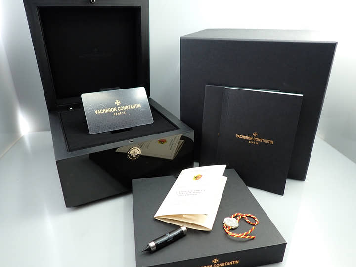 ヴァシュロンコンスタンタン トラディショナル コンプリートカレンダー Ref.4010T/000R-B344 シルバー文字盤 中古 U9843288