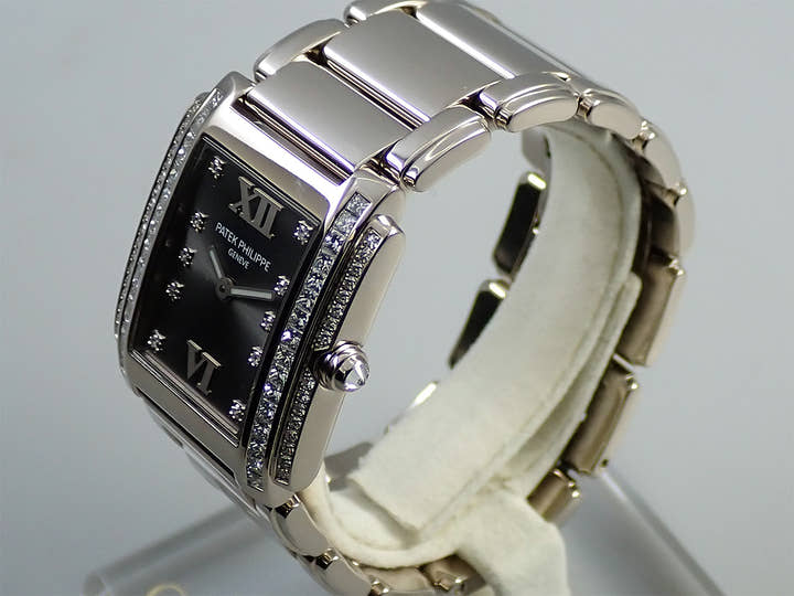 パテックフィリップ Twenty-4 Ref.4910/20G-010 ホワイトゴールド グレー文字盤
