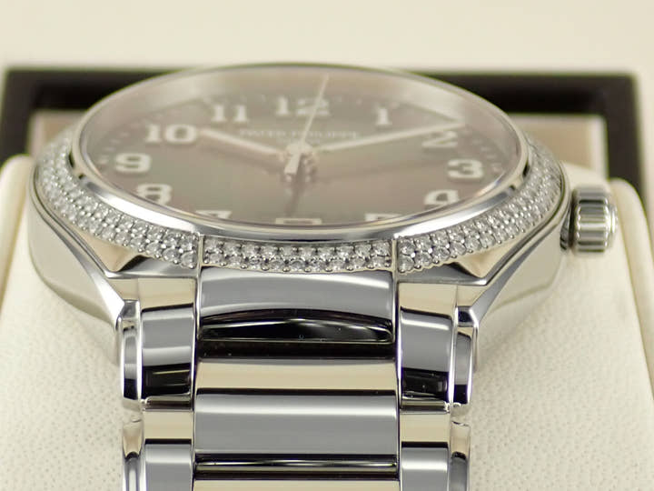 パテックフィリップ Twenty-4 Ref.7300/1200A-010 ステンレススチール グレー・ソレイユ文字盤