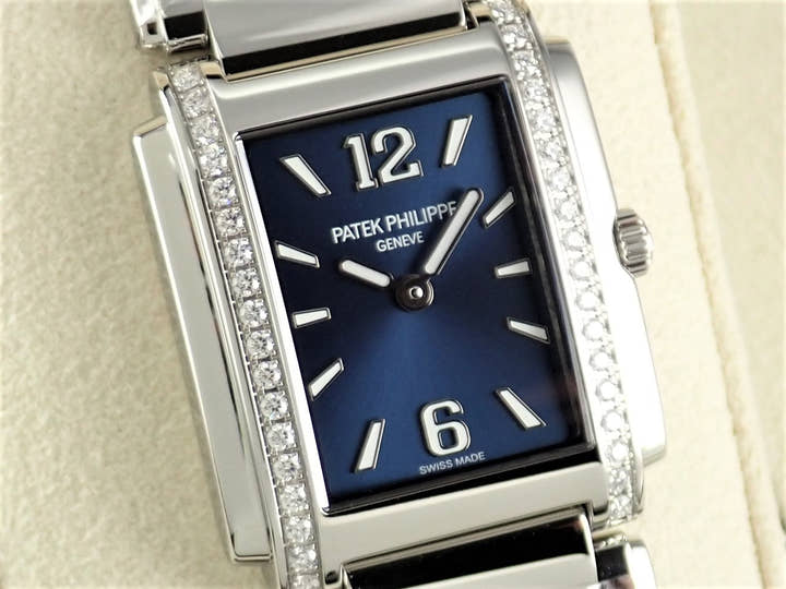 パテックフィリップ TWENTY-4 Ref.4910/1200A-001 ブルーソレイユ文字盤 未使用 twenty4
