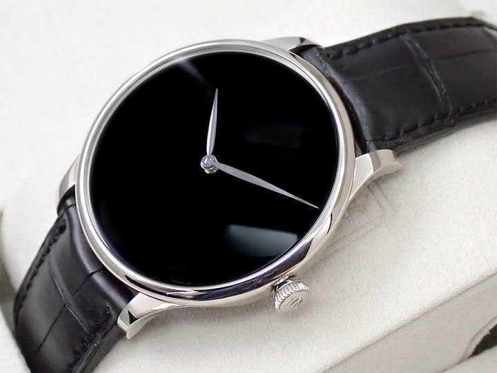 H.モーザー ベンチャー・コンセプト ベンタブラック ブラックハンズ Ref.2327-0222 ベンタブラック文字盤 美品 UJ042H3T