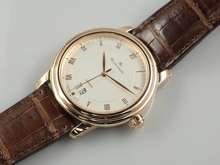 ブランパン ヴィルレ ダブルウィンドウ Ref.6850-3642-55 ホワイト文字盤 中古 LLM8ZHZR