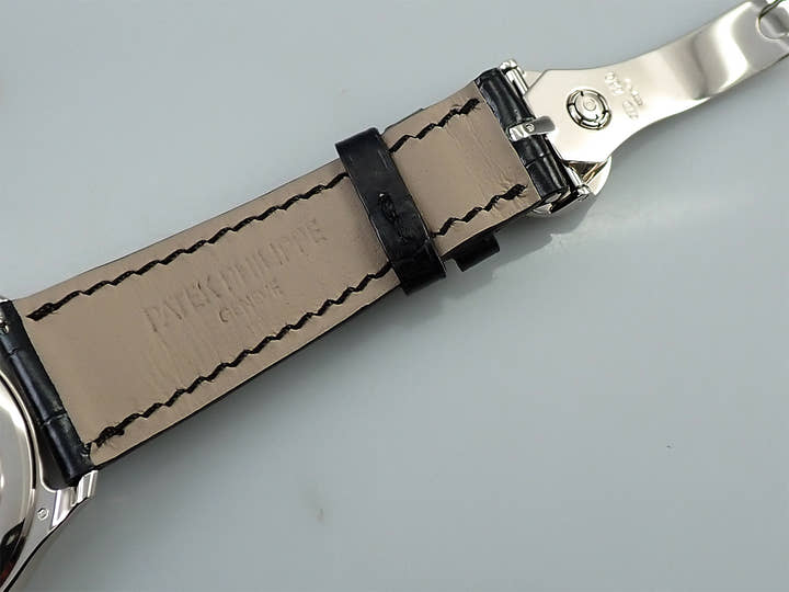 パテックフィリップ コンプリケーション ワールドタイム ムーンフェイズ Ref.5575G-001 ホワイトゴールド ブラック文字盤