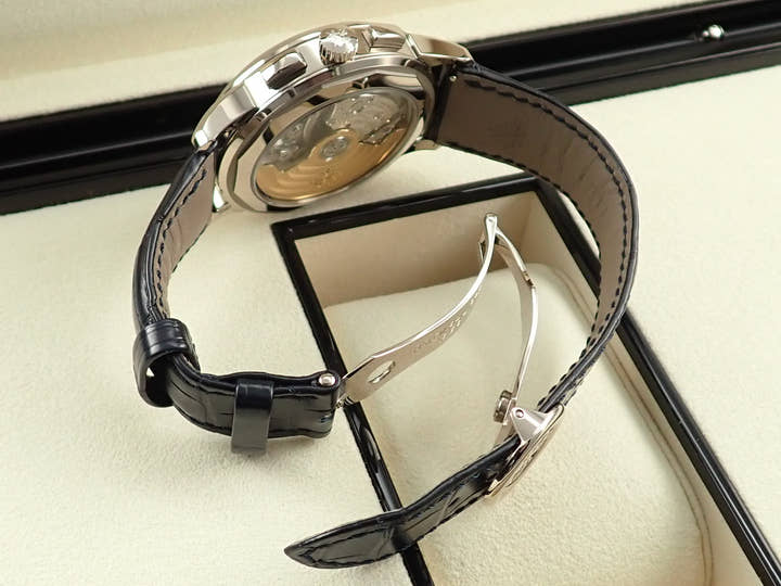 パテックフィリップ コンプリケーション ワールドタイム クロノグラフ Ref.5930G-001 ホワイトゴールド ブルー文字盤