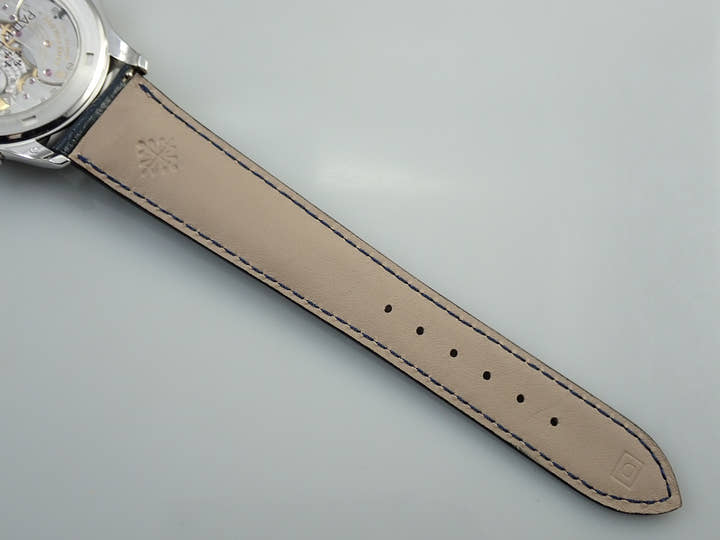 パテックフィリップ コンプリケーション ワールドタイム Ref.5130P-001 プラチナ シルバー/ブルー文字盤