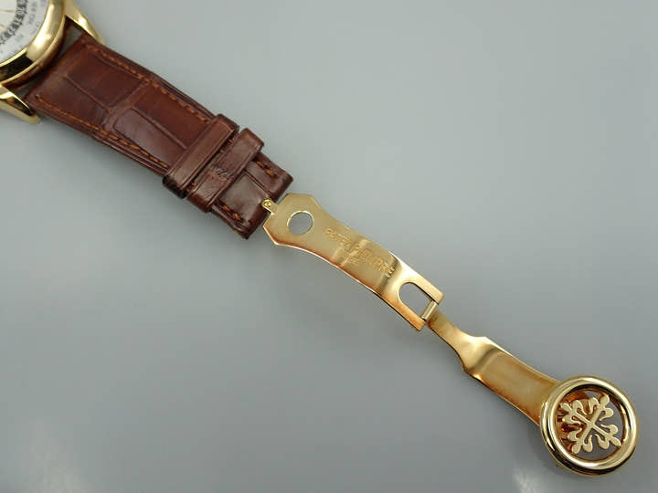 パテックフィリップ コンプリケーション ワールドタイム Ref.5130J-001 イエローゴールド シルバー文字盤