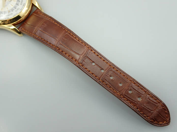 パテックフィリップ コンプリケーション ワールドタイム Ref.5130J-001 イエローゴールド シルバー文字盤