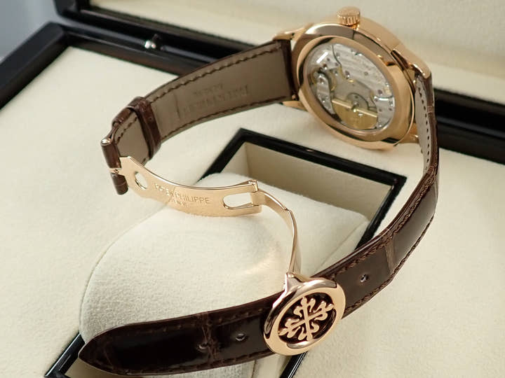 パテックフィリップ コンプリケーション ワールドタイム Ref.5230R-012 ローズゴールド シルバー文字盤