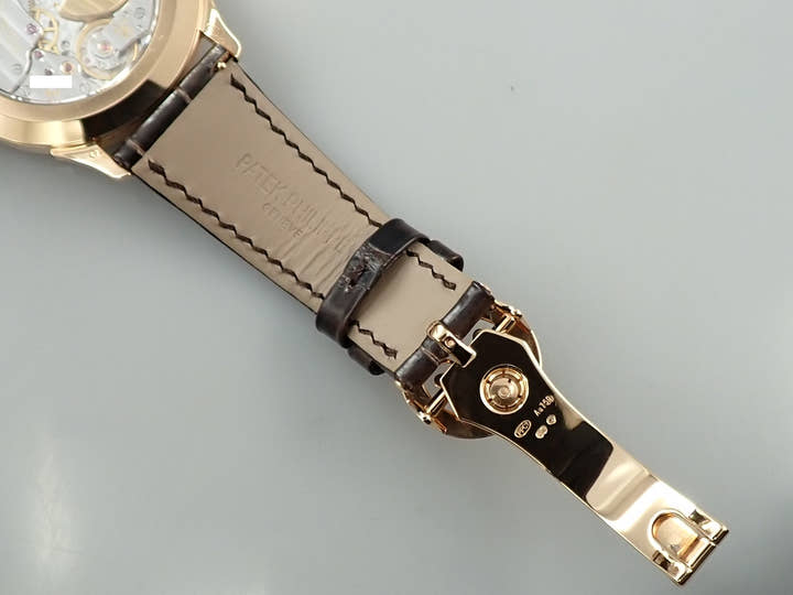 パテックフィリップ コンプリケーション ワールドタイム Ref.5230R-001 ローズゴールド シルバー文字盤