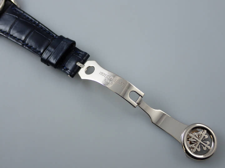 パテックフィリップ コンプリケーション ワールドタイム Ref.5130G-001 ホワイトゴールド シルバー文字盤