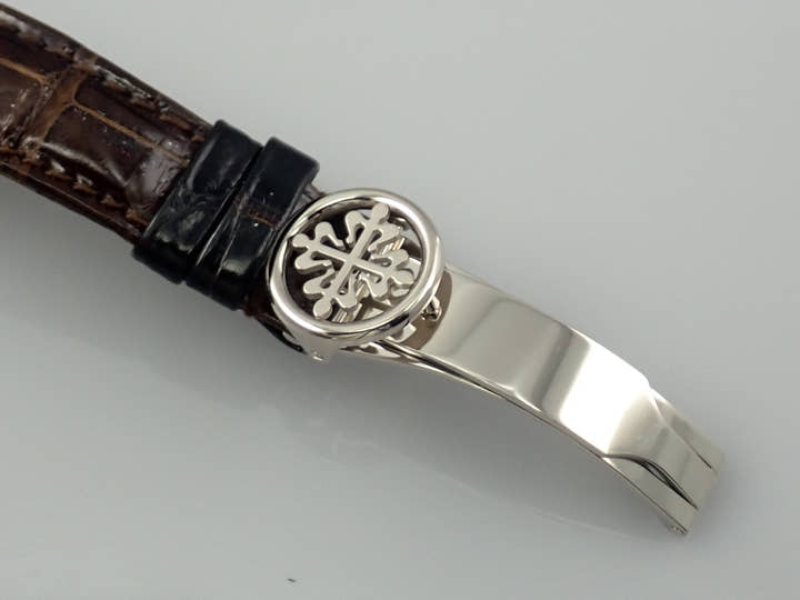 パテックフィリップ コンプリケーション ワールドタイム Ref.5110G-001 ホワイトゴールド シルバー文字盤