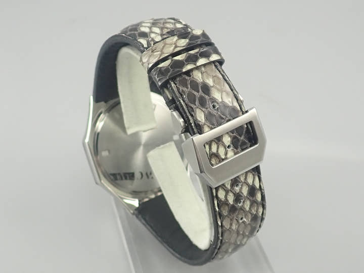 IWC ヨットクラブ クォーツ Ref.- ホワイト文字盤 中古 3XUXA237