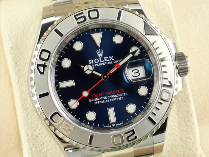 ロレックス ヨットマスター40 Ref.126622 ブルー文字盤 未使用 yacht-master-136