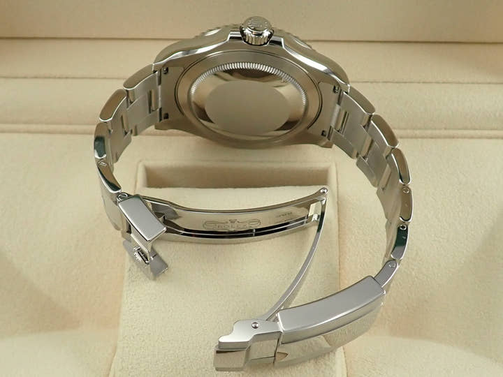 ロレックス ヨットマスター40 Ref.126622 ブルー文字盤 未使用 yacht-master-136