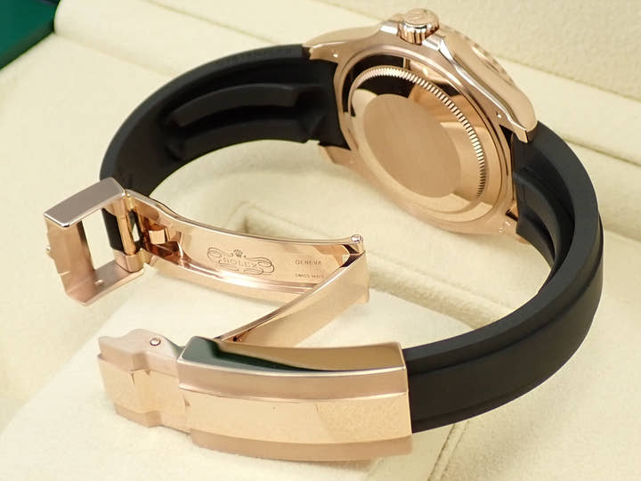 ロレックス ヨットマスター37 Ref.268655 エバーローズゴールド パヴェダイヤモンド文字盤