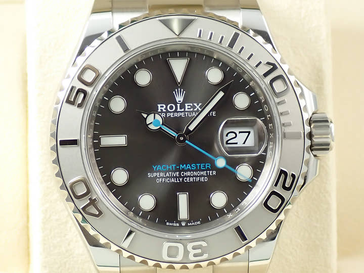 ロレックス ヨットマスター40 Ref.126622 ステンレススチール/プラチナ スレート文字盤