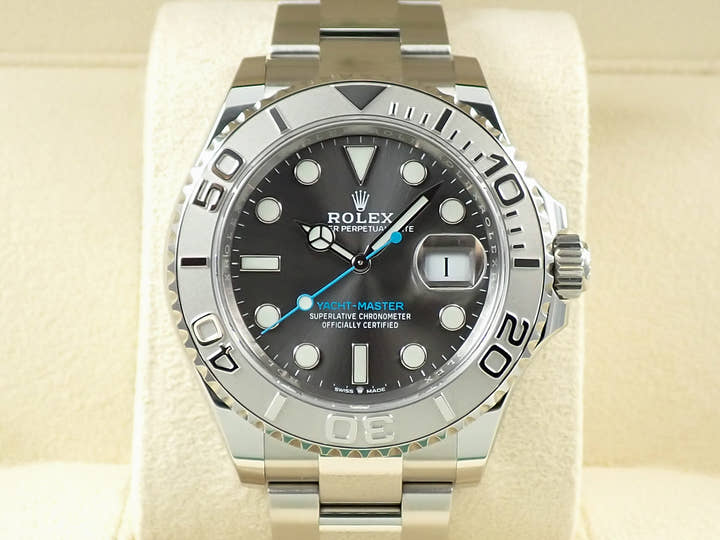 ロレックス ヨットマスター40 Ref.126622 ステンレススチール/プラチナ スレート文字盤