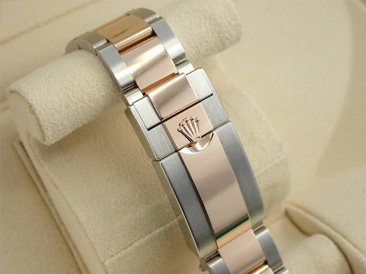 ロレックス ヨットマスターII Ref.116681 ステンレススチール/エバーローズゴールド ホワイト文字盤