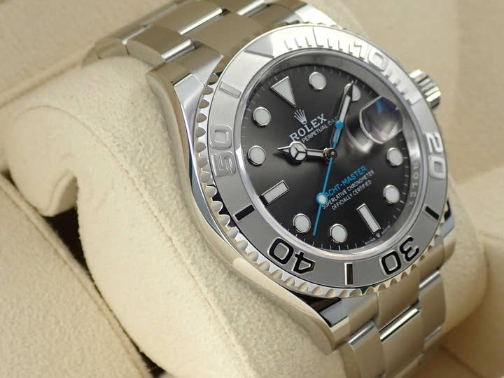 ロレックス ヨットマスター40 Ref.126622 ステンレススチール/プラチナ スレート文字盤