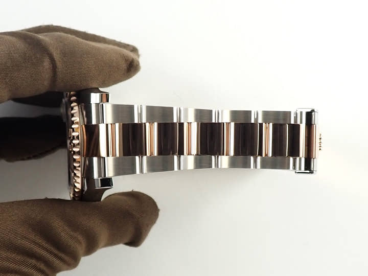 ロレックス ヨットマスター40 Ref.126621 ステンレススチール/エバーローズゴールド ブラック文字盤