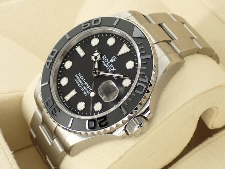 ロレックス ヨットマスター42 Ref.226627 RLXチタン ブラック文字盤