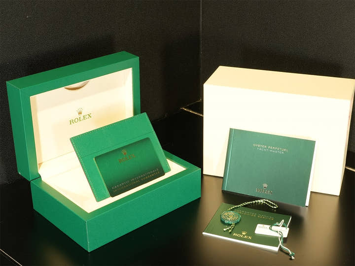 ロレックス ヨットマスター42 Ref.226627 RLXチタン ブラック文字盤