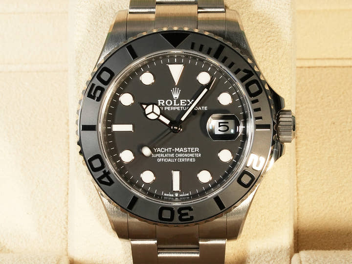 ロレックス ヨットマスター42 Ref.226627 RLXチタン ブラック文字盤
