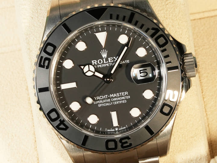 ロレックス ヨットマスター42 Ref.226627 RLXチタン ブラック文字盤