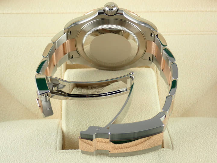 ロレックス ヨットマスター Ref.126621 チョコレート文字盤 未使用 yacht-master-90