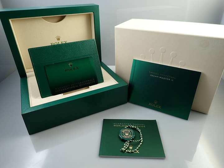 ロレックス ヨットマスターII Ref.116680 ステンレススチール ホワイト文字盤