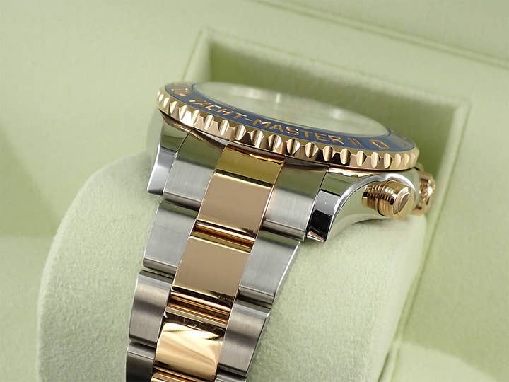 ロレックス ヨットマスターII Ref.116681 ステンレススチール/エバーローズゴールド ホワイト文字盤