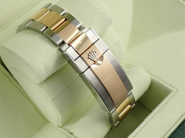 ロレックス ヨットマスターII Ref.116681 ステンレススチール/エバーローズゴールド ホワイト文字盤