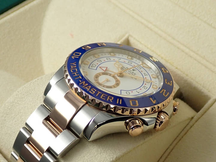 ロレックス ヨットマスターII Ref.116681 ステンレススチール/エバーローズゴールド ホワイト文字盤