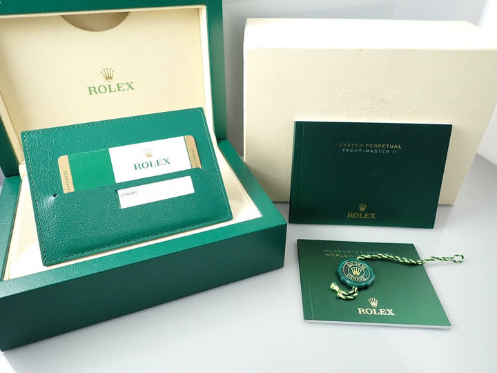 ロレックス ヨットマスターII Ref.116681 ステンレススチール/エバーローズゴールド ホワイト文字盤