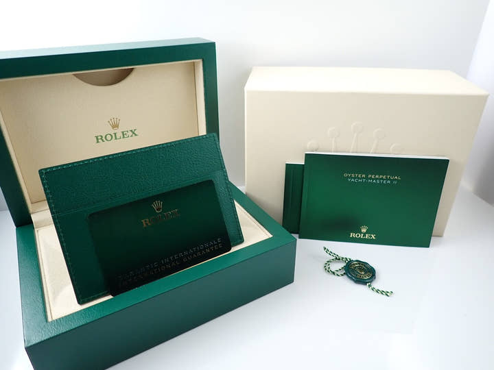 ロレックス ヨットマスターII Ref.116680 ステンレススチール ホワイト文字盤