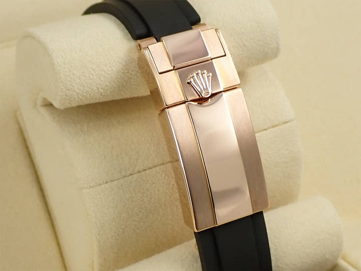 ロレックス ヨットマスター37 Ref.268655 エバーローズゴールド ブラック文字盤