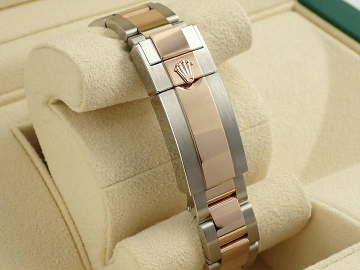 ロレックス ヨットマスター37 Ref.268621 ステンレススチール/エバーローズゴールド ブラック文字盤